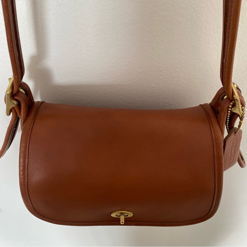 Vintage Coach Rambler's Legacy No. 9061 - British Tan - Picture 6 of 12